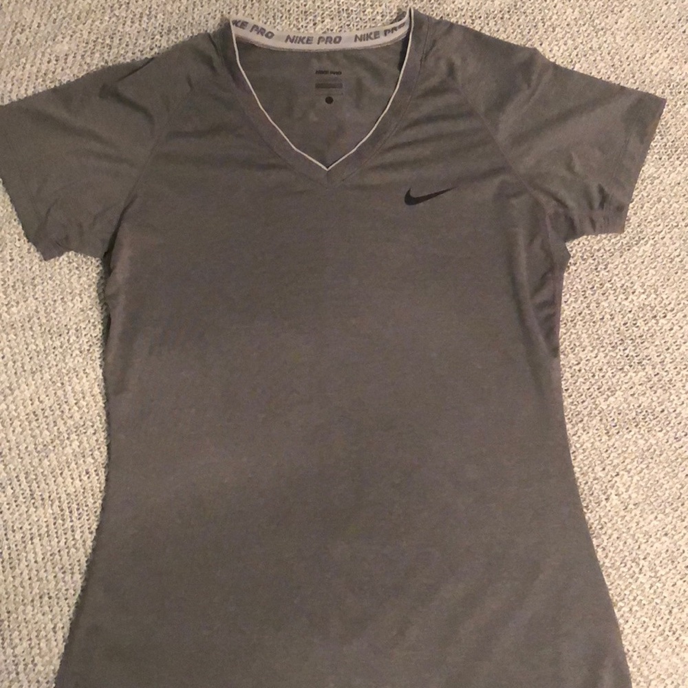 Nike Pro - DriFit Vneck